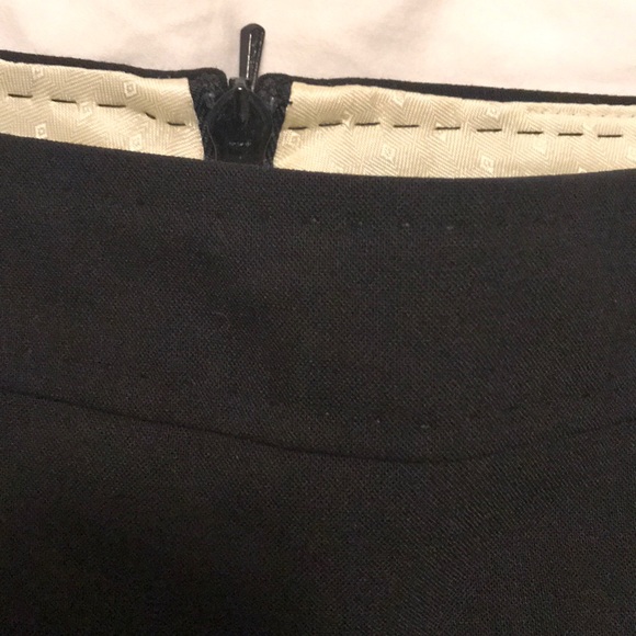 Black Banana Republic Pocket Skirt  2 - Picture 3 of 6